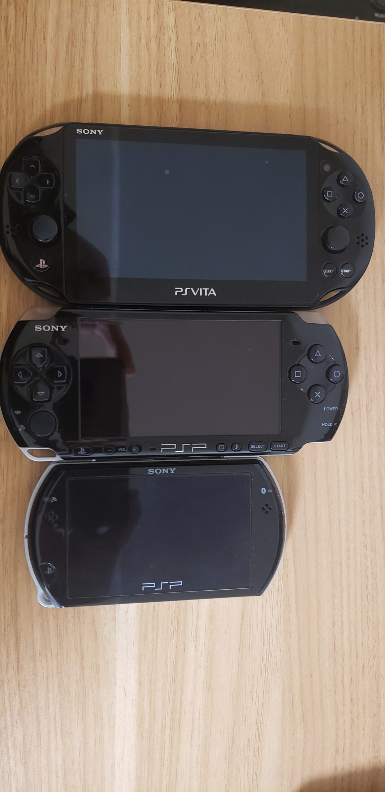 【セット販売・動作品】PSVITA +PSP